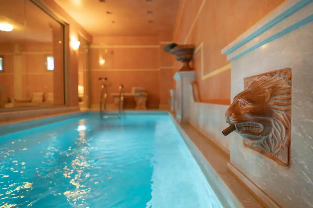 Unique Room With Indoor Pool & Attic Alli Meria Esterno foto